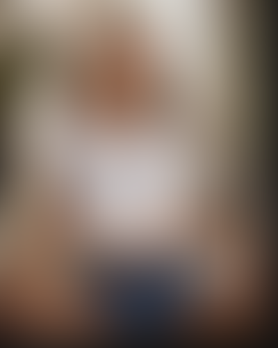 Blurred content preview